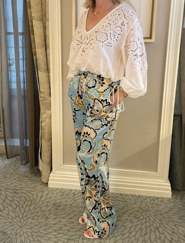Blue silky patterned - wide, leg