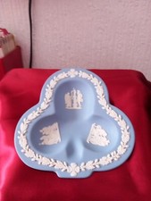wedgewood Club shaped trinket