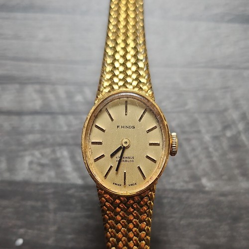 Vintage hinds jewels - f,