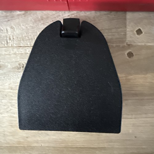 Audi warning triangle bracket - audi,