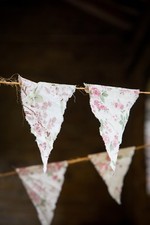 Vintage style Floral Handmade Cotton Bunting Wedding Party Home Decoration 2.5 m