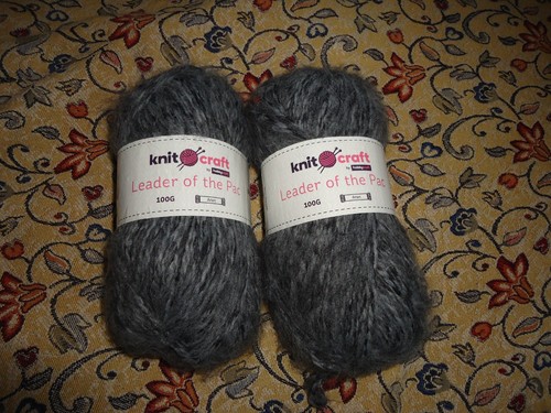Aran knitting yarn 2 - yarn, x