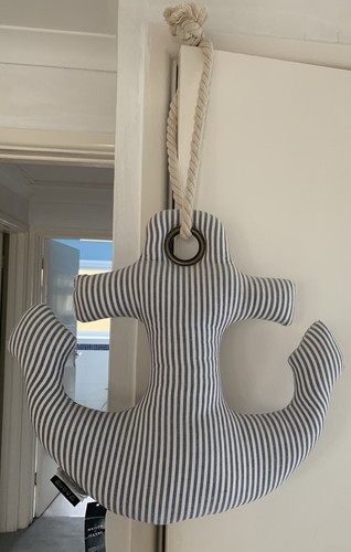 Nautical cushion shape - in, of