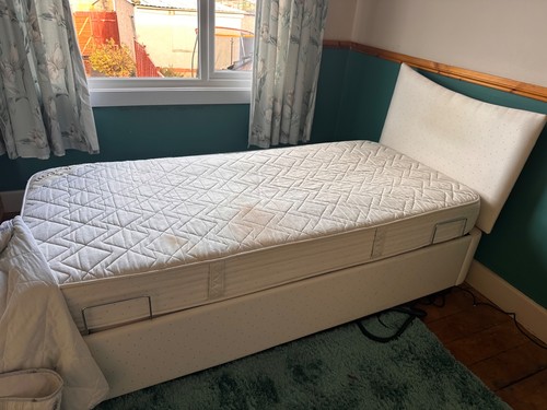 Electric bed single pre - bed,