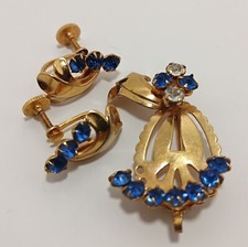 Vintage Gold-Tone Screw Back Earrings & Brooch Set With Blue Rhinestones