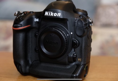 Nikon immaculate condition - d4,