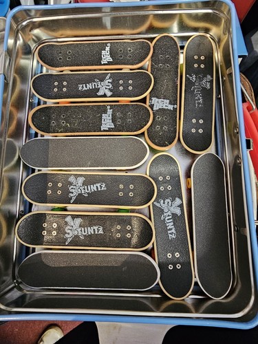 Tech deck finger boards - tech,