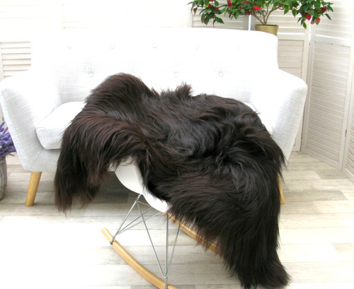 Dark brown icelandic sheepskin - brown,