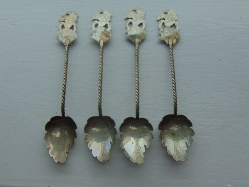 Solid silver teaspoons - x,