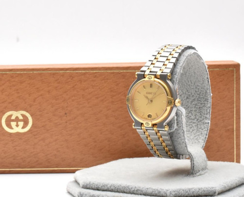 Near mint gucci 9000l 25mm - [near,