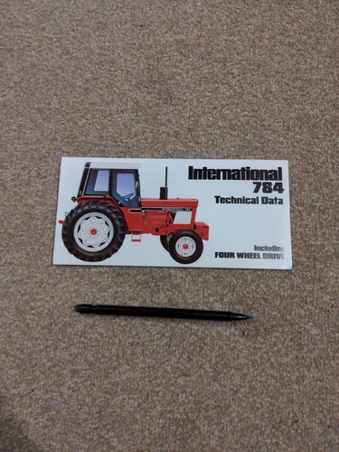 International 784 tractor - 784,