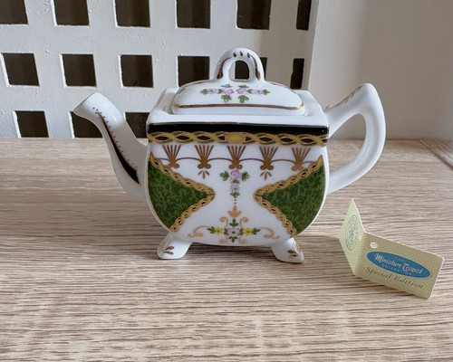 Porcelain arts miniature - porcelain,