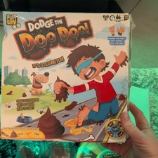 Dodge the Doo Doo Game. Funny