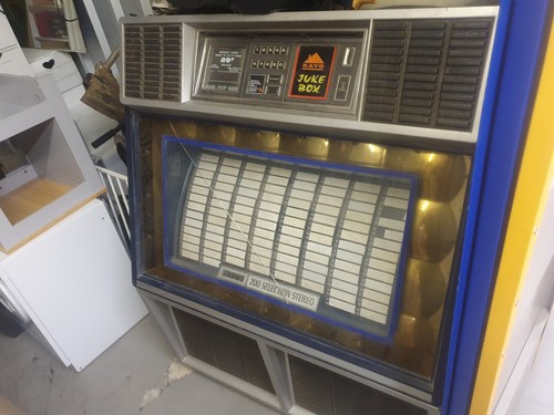 Old pub jukebox price - old,