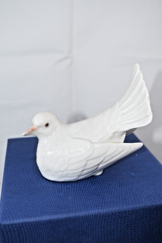 Royal copenhagen fan - royal, tailed