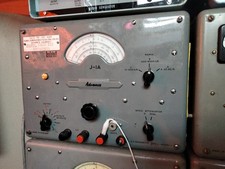 Advance AF J-1A Vintage Sine