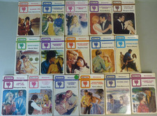 16 x Vintage Mills & Boon