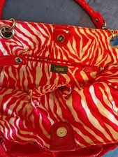 Carpisa - Bag White With Ravishing Red - Fastening With Zipper - with Handles