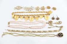 1980s Branded Jewellery Joan Rivers Napier Monet Trifari Signed Branded x 10