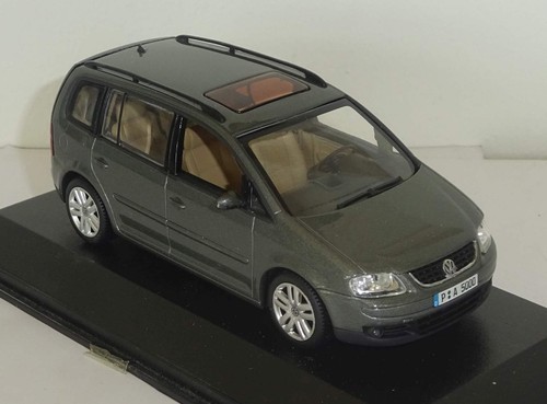 Minichamps touran 43 - vw, 1/43