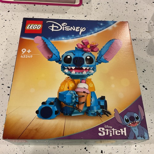43249 stitch playset - playset, with