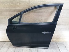 RENAULT CLIO PASSENGER SIDE FRONT DOOR IN BLACK 2015