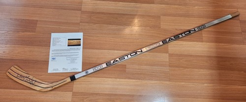 Wayne gretzky signed - signed, easton