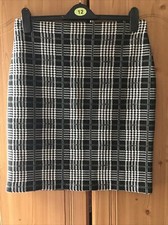 Peacocks Ladies Check Stretchy Short Skirt Size 12 VGC