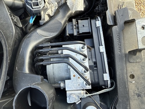 Volvo v60 s60 s90 - v90, pump