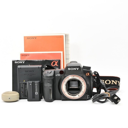 Sony α700 dslr camera body - dslr,