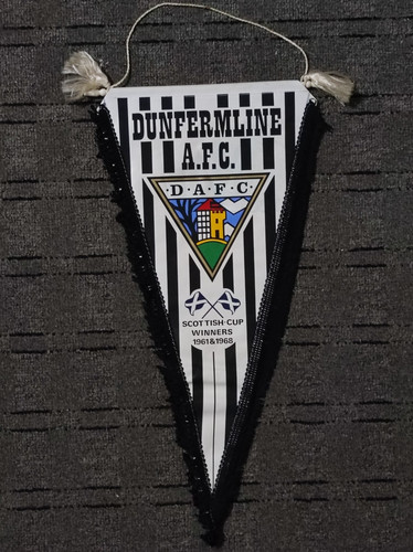 Dunfermline afc signed coffer - dunfermline,