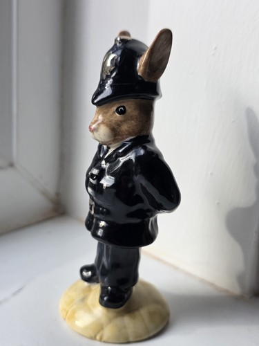 Royal doulton bunnykins figure - royal,