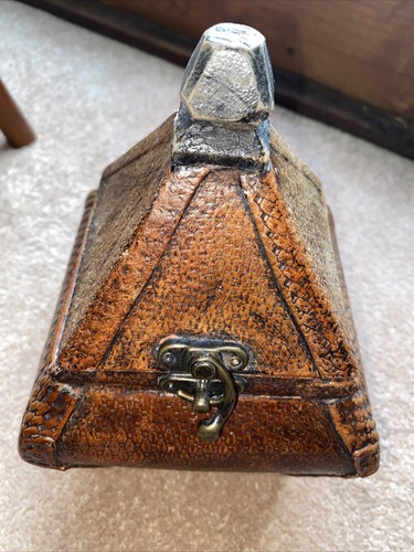 Pyramid trinket box casket - pyramid,