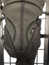 Baby Lo 3 In 1 Baby Carrier. 3.6kg - 9kg. 3 Carrying Positions. Unused.