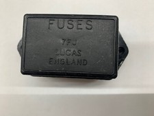 TRIUMPH 138690 2000 MK I & 2.5 PI MK I FUSE BOX