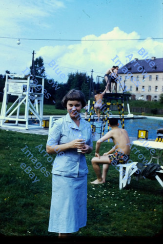 1954 35mm red border - 1954, slide