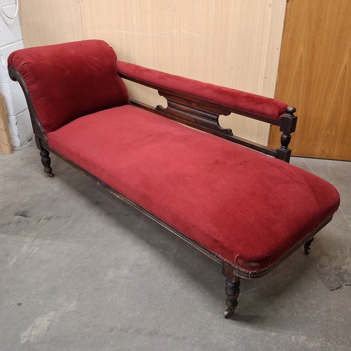 Chaise lounge antique - chaise,