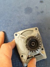Losi 5ive clutch holder with