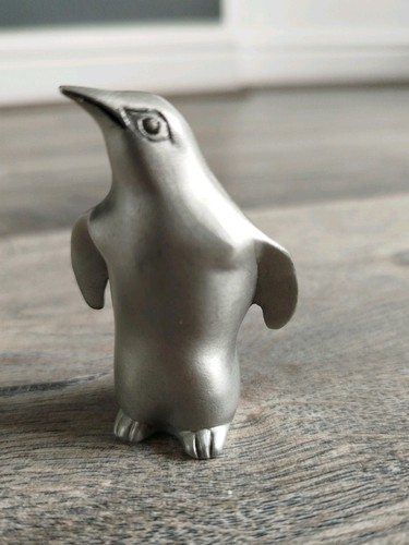 Selangor pewter penguin - selangor,