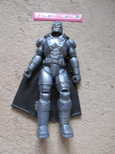 Superhero batman armoured - dc,