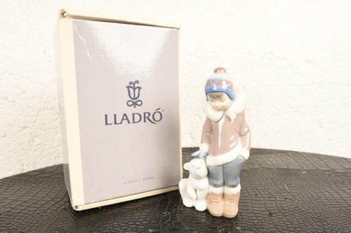 Lladro eskimo boy pet - lladro, w/pet