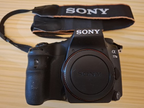 Sony a77 mk2 very low - sony,