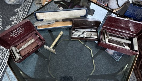 Set vintage safety razors - safety,
