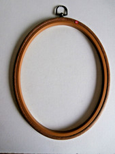 Oval craft cross stitch flexi hoop frame approx 25 x 19cm  wood effect plastic