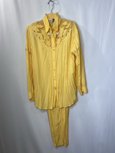 Vintage pearls pants set size - vintage,