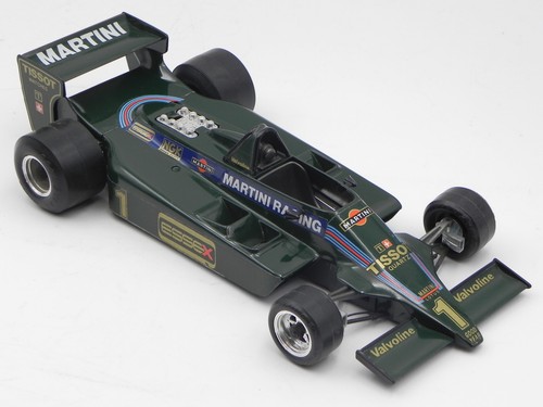Burago lotus essex martini - burago,