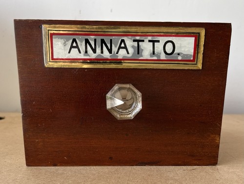 Antique apothecary chemist - antique, or