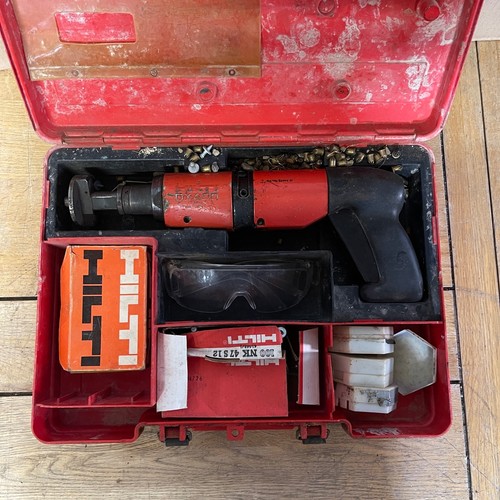 Hilti 400 powder actuated - dx,