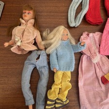Barbie type  Dolls poss Mattel