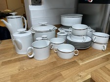 Thomas Germany White Porcelain Platinum Thin band